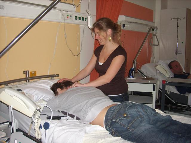 Eline brengt haar studie in praktijk.JPG